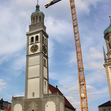 Augsburger Parlachturm jetzt auch ohne Glocken