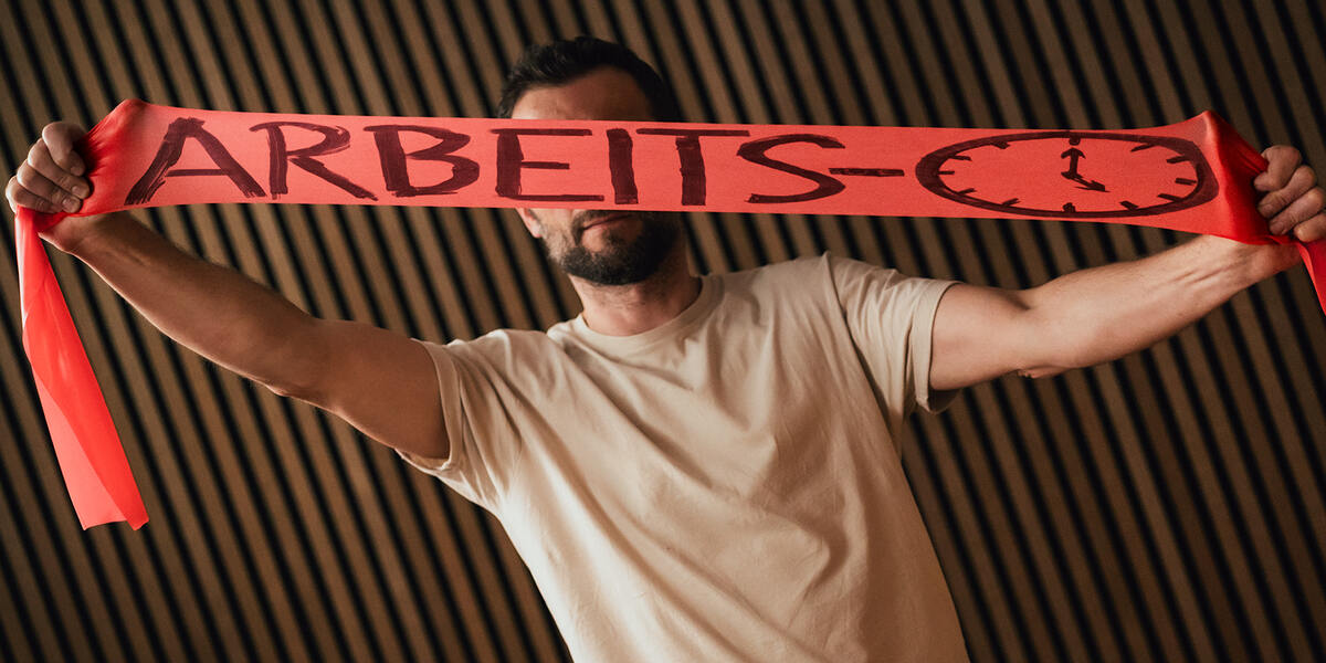 Augsburg leistet massig Überstunden: Rund 2,7 Millionen sind davon unbezahlt
