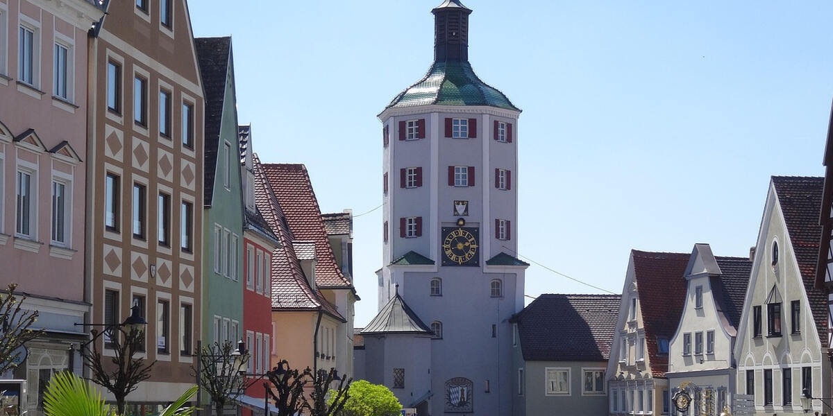 Große Freude in Günzburg: Stadt wird von Wirtschaftsmagazin Capital als eine der „100 besten Lagen“ Deutschlands ausgezeichnet