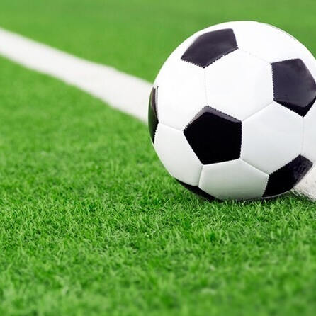 Morgen im Augsburger Rosenaustadion: erst Fußball, dann Football