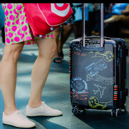 Weniger Rollkoffer in Augsburg unterwegs:  Im ersten Halbjahr 539.700 Gäste-Übernachtungen 