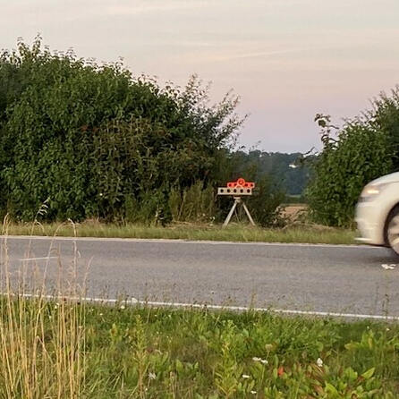 Neuer Blitzer im Großraum Augsburg: Effiziente Geschwindigkeitsüberwachung bei Dunkelheit mit dem "Poliscan FM 1"