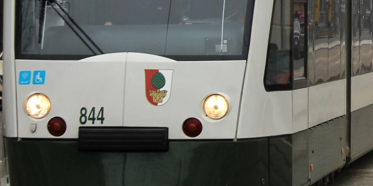 Deutschland lacht über Augsburg: Poller-Chaos am Christkindlesmarkt geht viral