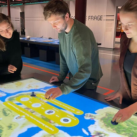 Ausstellung: tim Augsburg wirbt für Nachhaltigkeit in der Textilindustrie 