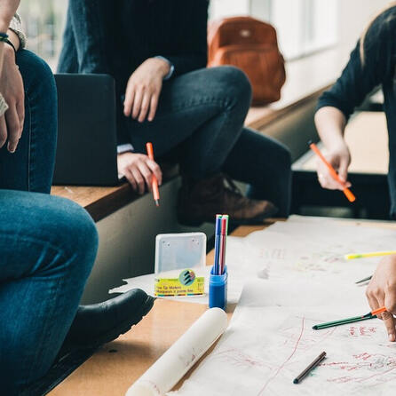 KI-Produktion: Universität Augsburg und Industrie gestalten gemeinsam die Zukunft