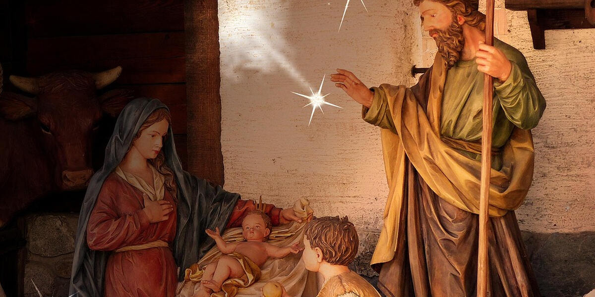 Kleinste Weihnachtskrippe der Welt aus Augsburg - Universität schafft "Großartiges" mit Ionenstrahl