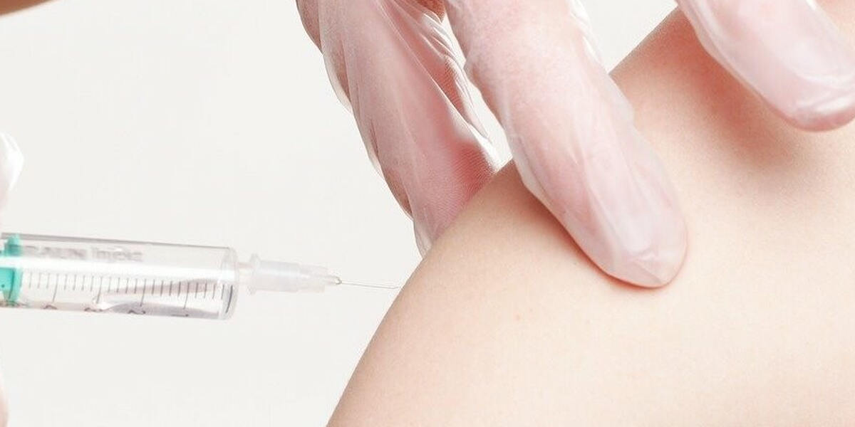 Augsburg: Durch fehlende Nachweise beim Impfzentrum drohen Millionenloch