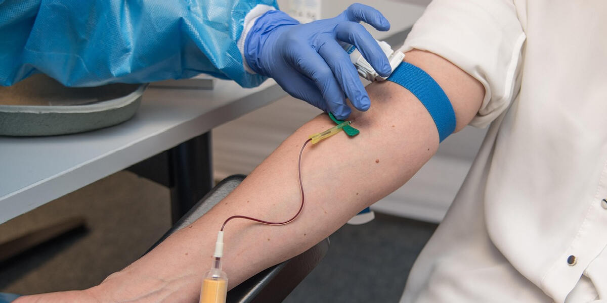 Blutkonserven in Augsburg: Versorgung in der Region trotz bundesweitem Engpass gesichert