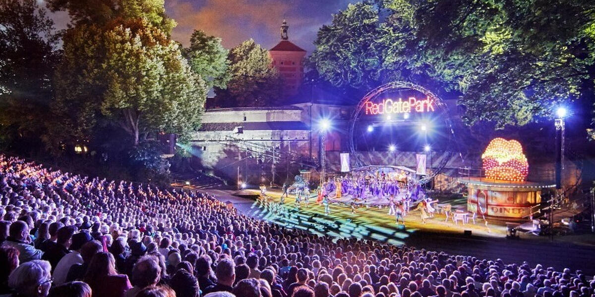 Tribüne kaputter als gedacht: Stadt Augsburg schließt schon jetzt Freilichtbühne