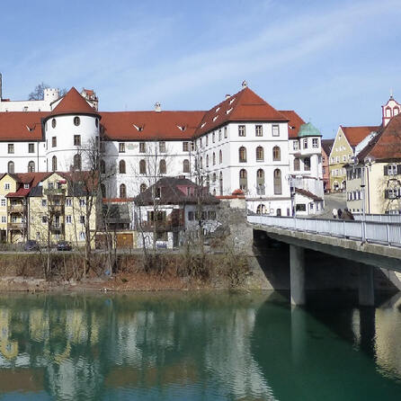 DigitalHalbzeitbilanz zu Abfahrtsverbot in Füssen: Erfolgreiche Entlastung der Innenstadt