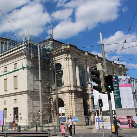 Staatstheater Augsburg: Container-Baustelle an der Baustelle