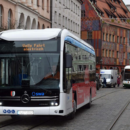 Förderung von 3,8 Millionen für batterieelektrische Busse in Augsburg - Ab 2028 gibt es eine emissionsfreie Busflotte in der Stadt