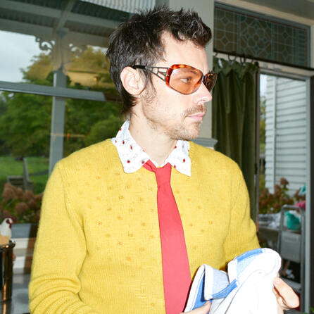 Harry Styles sorgt mit SNL-Kuss für Diskussionen