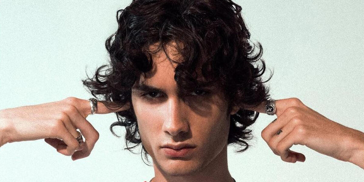 Sombr kritisiert Konzert-Location scharf