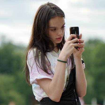 Handyverbot an Memminger Schule: Neue Regeln für mehr Konzentration - Schüler nehmen Maßnahme positiv wahr