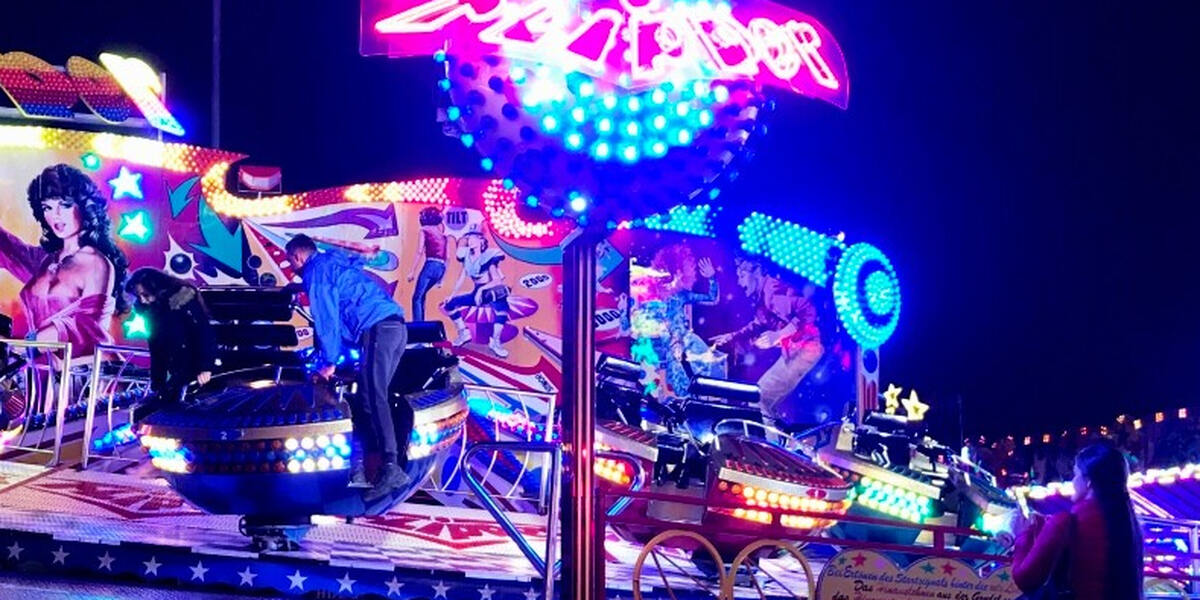 Frühjahrsplärrer 2026 in Augsburg: Erfolgreicher Abschluss trotz Herausforderungen - Positive Bilanz für Schwabens größtes Volksfest