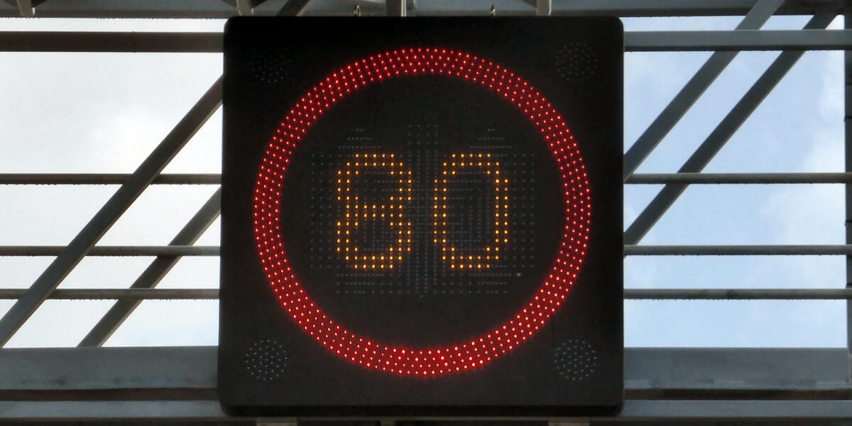 Diskussion um Geschwindigkeitslimit und Telematik auf der A8 bei Augsburg - Tempo 130: Eine Option für Zusmarshausen und Adelsried?  