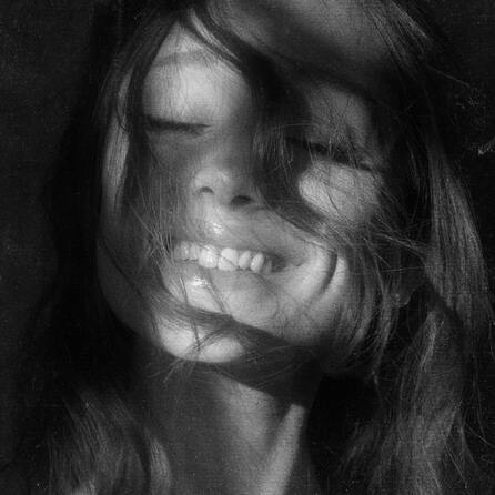 Ariana Grande kündigt 8. Studioalbum an