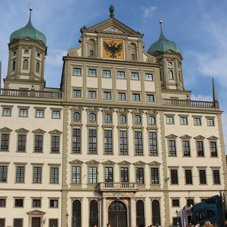 Augsburger Rathaus: Abschied von abgewähltem Stadtrat und OB Weber