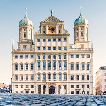 Erste gemeinsame Sitzung im Augsburger Rathaus: Neuer Oberbürgermeister Florian Freund und neue Mitglieder werden vereidigt