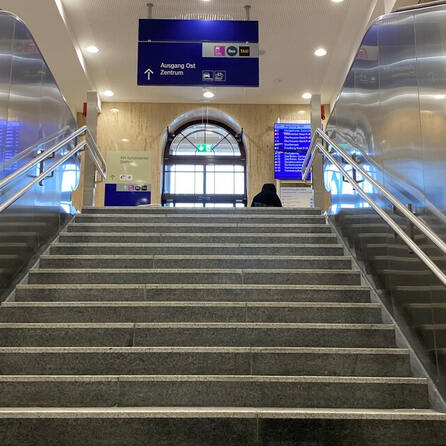 Personenkontrolle am Augsburger Hauptbahnhof: Bundespolizei stellt große Menge verschreibungspflichtiger Medikamente sicher
