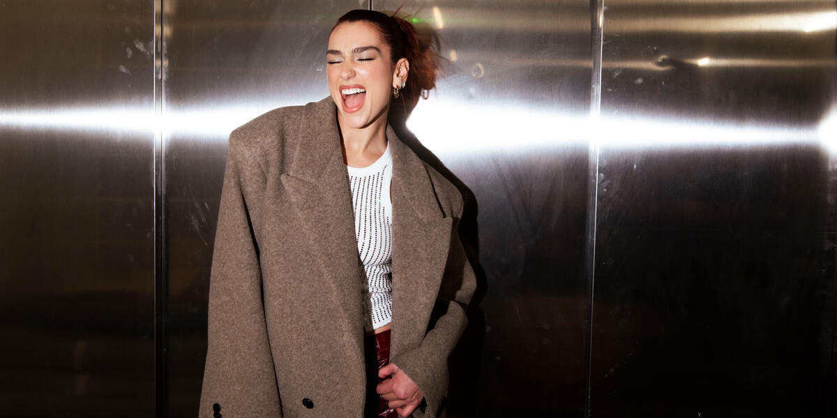 Dua Lipa verklagt Samsung auf 15 Millionen Dollar