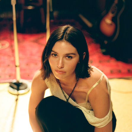 Gracie Abrams kündigt neues Album „Daughter from Hell“ an