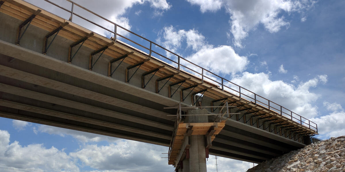Neue Illerbrücke in Kempten: Ende des Jahres soll schon alles fertig sein