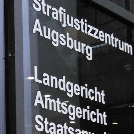 Augsburger Amtsgericht verurteilt Mitglied einer Rezeptfälscher-Bande