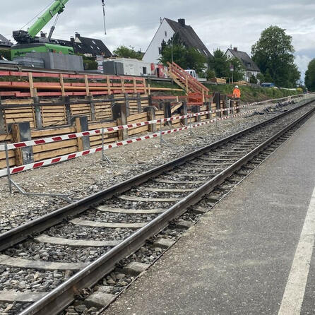 Zugstrecke Augsburg-München: Bahn erneuert Lärmschutzwände