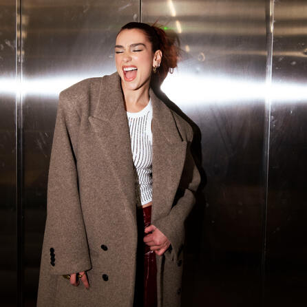 Dua Lipa sagt heimlich Ja