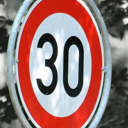 Offiziell wegen Lärmschutz: Am Klinkerberg in der Augsburger Innenstadt jetzt Tempo 30
