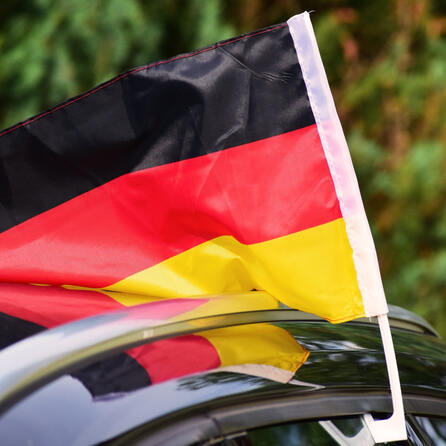 Maximilianstraße Augsburg: Autoposer nach WM-Spiel sorgen für Chaos