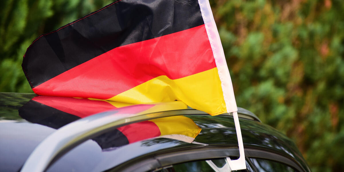 Maximilianstraße Augsburg: Autoposer nach WM-Spiel sorgen für Chaos
