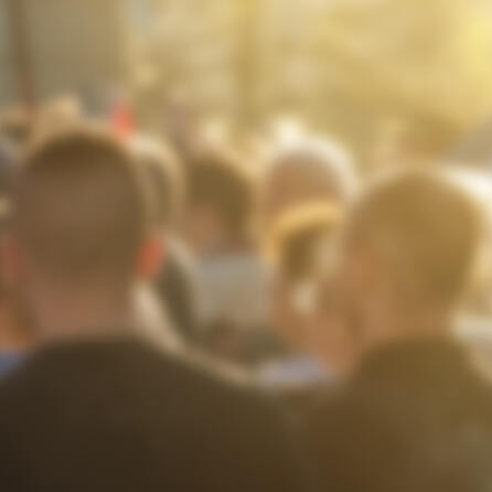 Verdi-Streik in Augsburg: Einzel-, Groß- und Außenhandel startet Demozug durch die Innenstadt