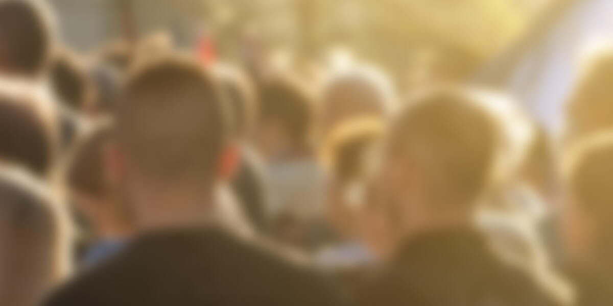 Verdi-Streik in Augsburg: Einzel-, Groß- und Außenhandel startet Demozug durch die Innenstadt