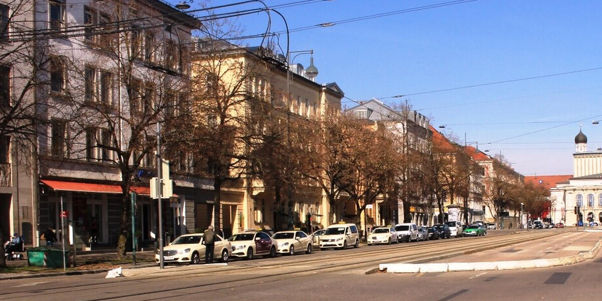 Millionenschwere Umgestaltung der Fuggerstraße in Augsburg: Mehr Grün und Platz für Fußgänger