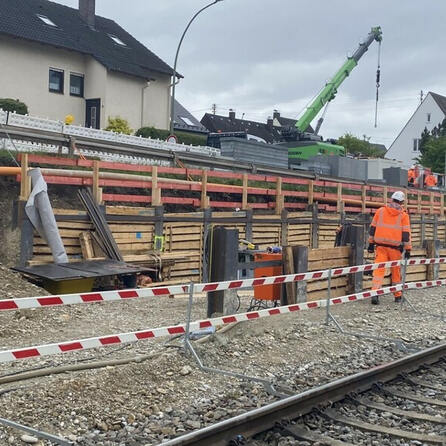 Friedberger Bahnhof über Sommerferien gesperrt: Ersatzfahrplan lässt zu wünschen übrig