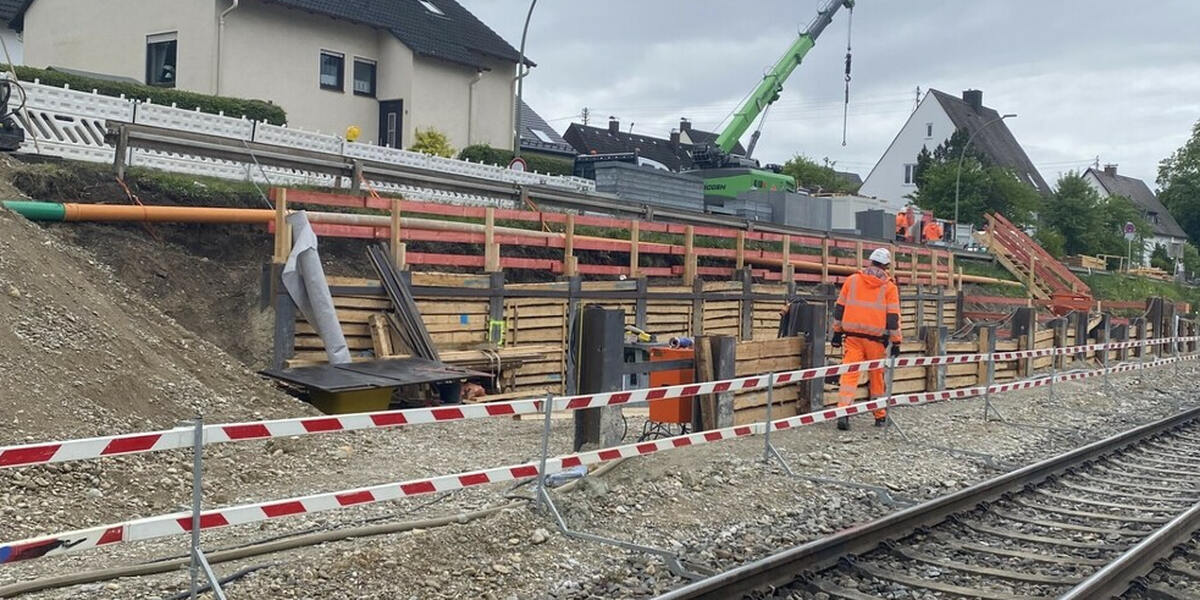 Friedberger Bahnhof über Sommerferien gesperrt: Ersatzfahrplan lässt zu wünschen übrig