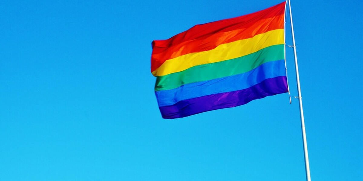 CSD-Anschlag: Mahnwache in Augsburg
