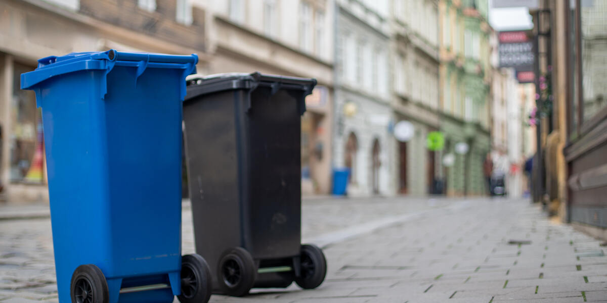 Entleerung der Mülltonnen im Raum Augsburg stockt wegen Personalmangel