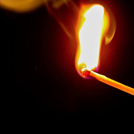 Schuppen in Flammen: Brandstiftung in Neufinning südöstlich von Landsberg