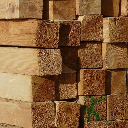 Zweckverband für Abfallwirtschaft Kempten arbeitet am Holz-Recycling