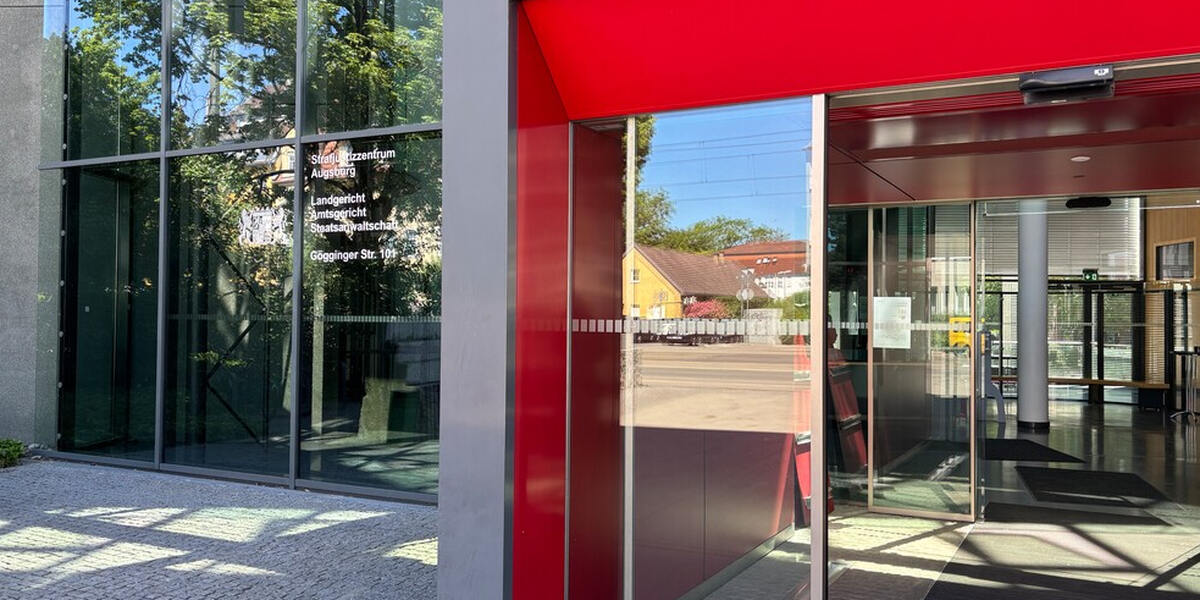 Amtsgericht Augsburg: Prozess gegen mutmaßlichen Amokfahrer