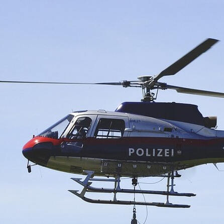 Banküberfall in Augsburg: Polizei veröffentlicht Täterbeschreibung