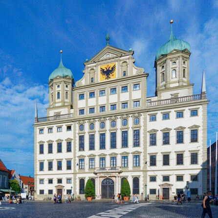 Ab 18 Uhr: Große Bürgerversammlung im Augsburger Rathaus