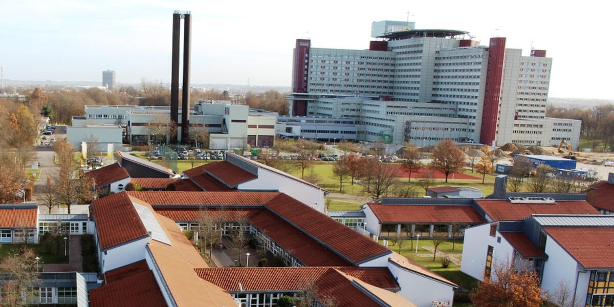 Uniklinik Augsburg lockert Besuchsregel