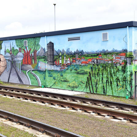 Schicke Idee: Graffiti und Linie 3 verbinden Augsburg und Königsbrunn