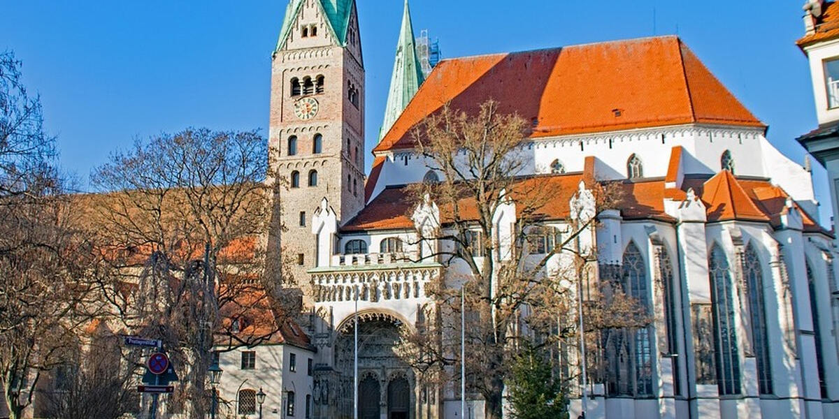 Vertrauen verspielt: Massive Kirchenaustritte in Augsburg