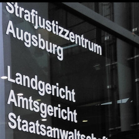 Lateinlehrer wegen Sex mit Schülerin verurteilt